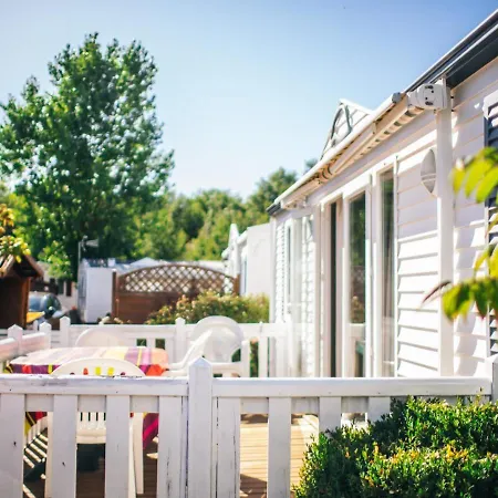 Les Jardins De La Campsite *