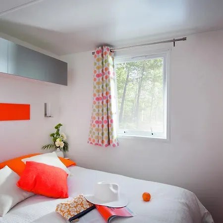 花园海营地 梅利蒙